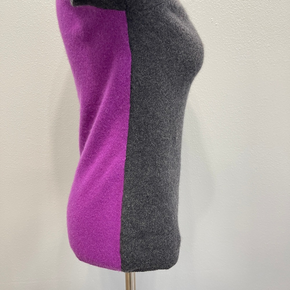 Lord & Taylor Crewneck Sweater Small Gray Purple 100% Cashmere Long Sleeve - Picture 6 of 8